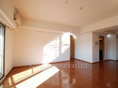 広尾ハイツの写真 リビングダイニング ※4階の同じ間取タイプを撮影。仕様が異なることがあります。