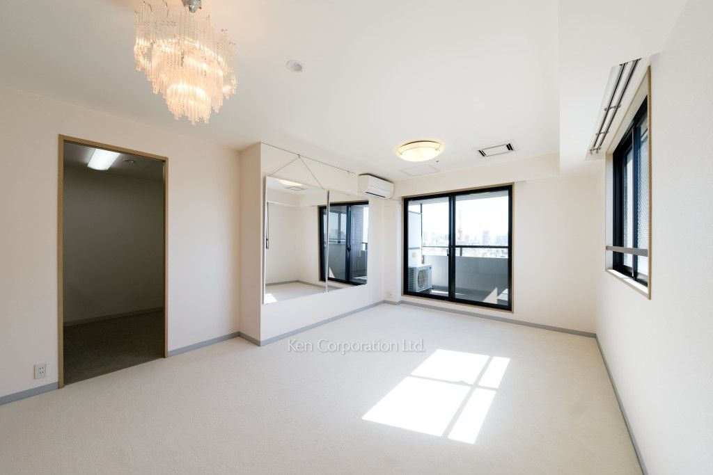 西麻布フォレストプラザの写真 居室（LDなど）