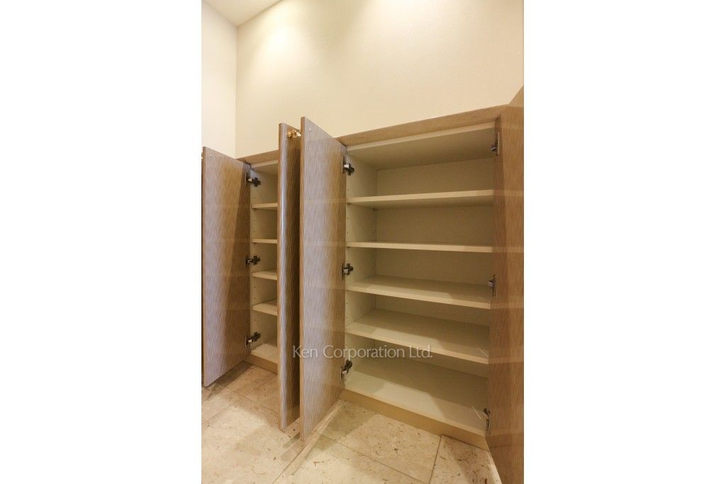 ラ・トゥール芝公園の写真 シューズクローゼット ※34階の同じ間取タイプを撮影。仕様が異なることがあります。