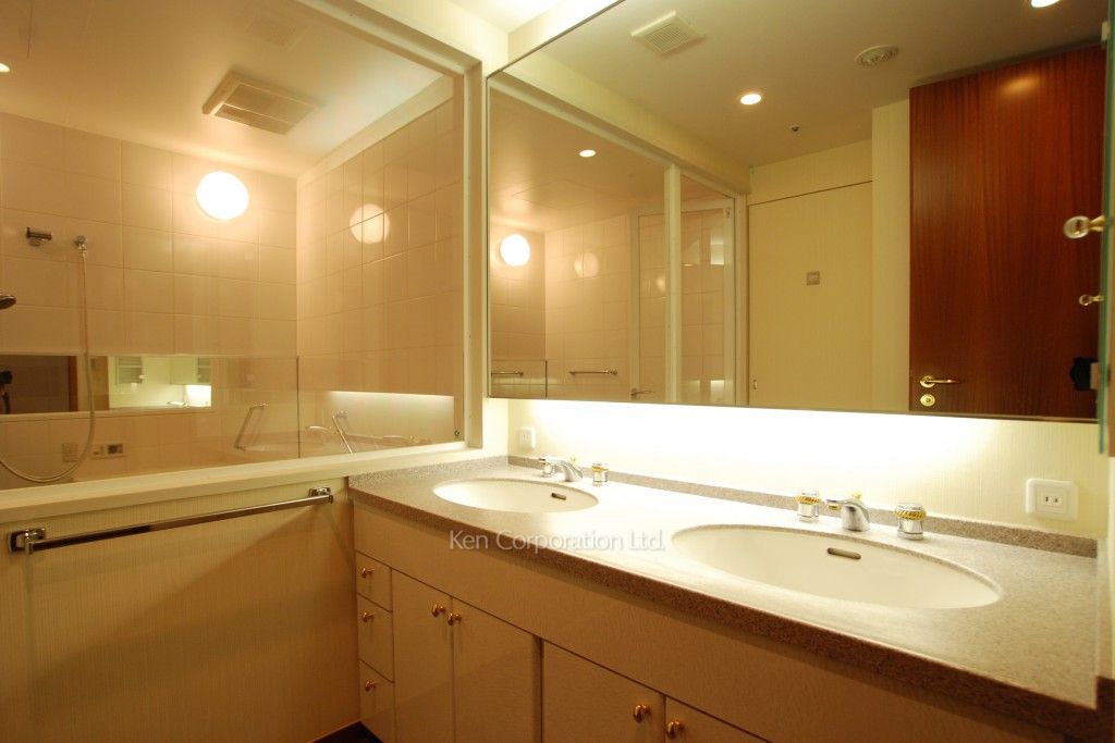 ラ・トゥール芝公園の写真 パウダールーム ※31階の同じ間取タイプを撮影。仕様が異なることがあります。