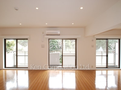 リビングダイニング