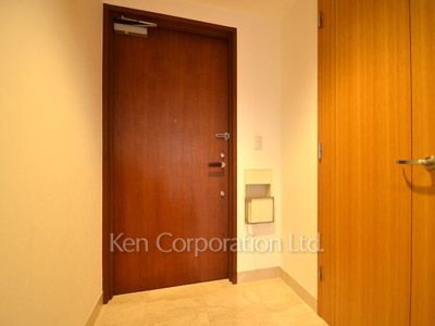 赤坂溜池タワーレジデンスの写真 玄関 ※24階の同じ間取タイプを撮影。仕様が異なることがあります。