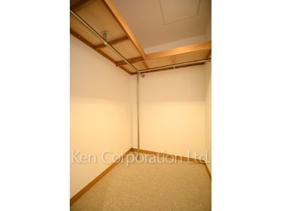 赤坂溜池タワーレジデンスの写真 ウォークインクローゼット