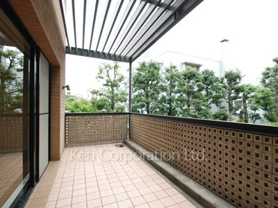 コルティーレ駒場の写真 バルコニー