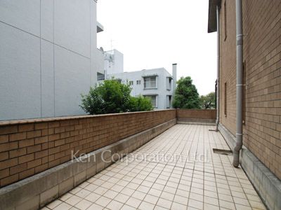 コルティーレ駒場の写真 バルコニー