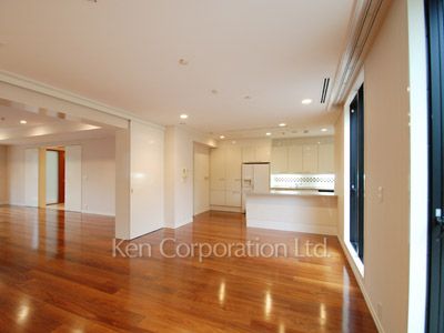 コルティーレ駒場の写真 リビングダイニング