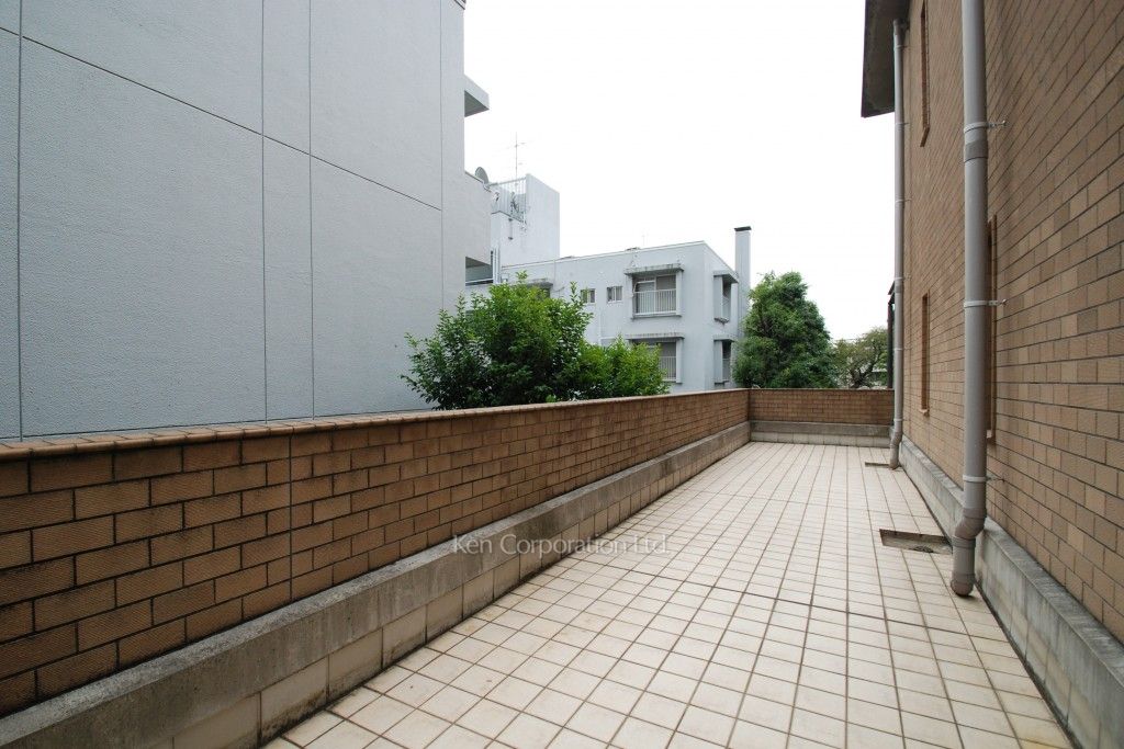 コルティーレ駒場の写真 バルコニー