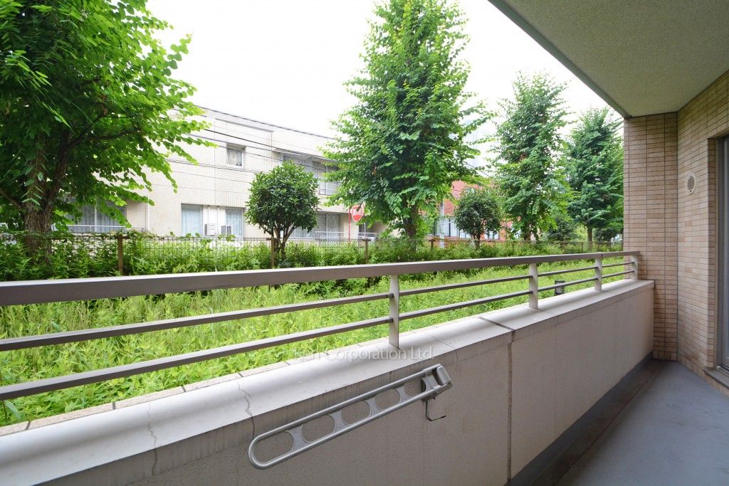 MFPRコート代官山の写真 バルコニー