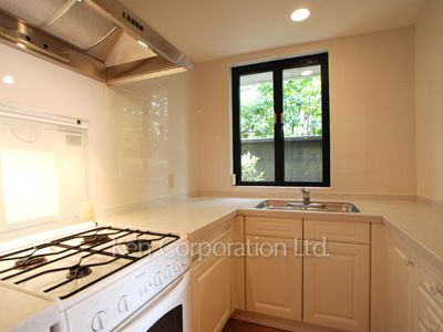 白金台プロヴィデンスの写真 キッチン