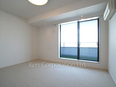 ヨコソーレインボータワーハイツの写真 ベッドルーム ※17階の同じ間取タイプを撮影。仕様が異なることがあります。