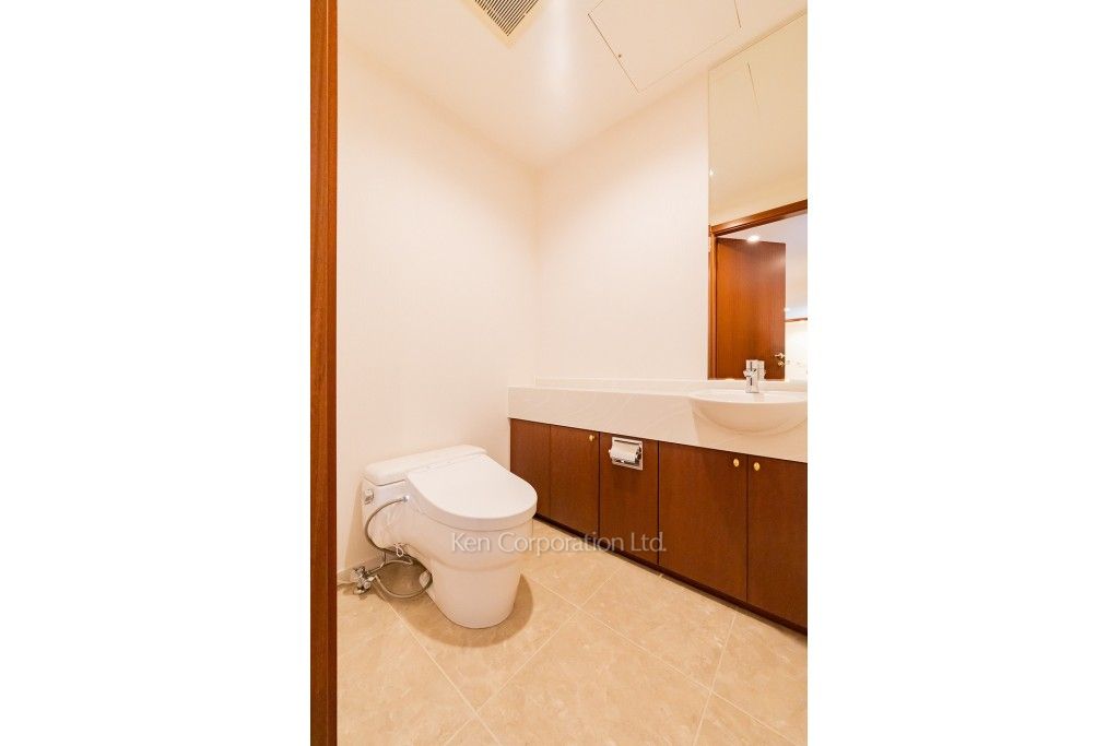 トイレ ※28階の同じ間取タイプを撮影。仕様が異なることがあります。（27階・3LDK）  ※写真の無断転載禁止