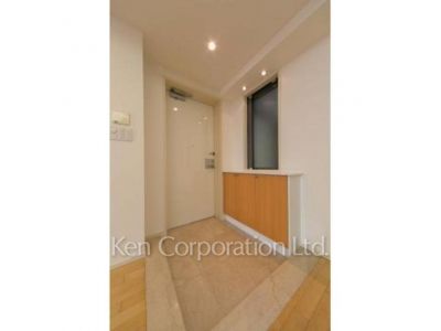 パークコート南麻布ヒルトップレジデンスの写真 玄関 ※写真・画像は実際と異なる場合がございます。部屋写真は同一タイプのものです。（ただし、画像中にタイプ名の記載がある場合はその記載内容を優先します。）