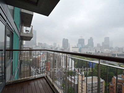 六本木ヒルズゲートタワーレジデンスの写真 バルコニー