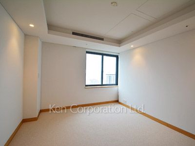 六本木ヒルズゲートタワーレジデンスの写真 マスターベッドルーム