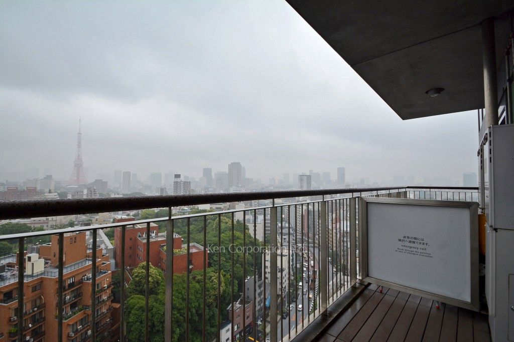 六本木ヒルズゲートタワーレジデンスの写真 バルコニー