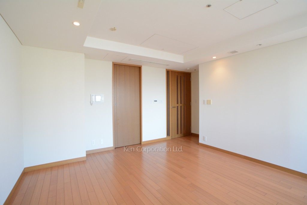 愛宕グリーンヒルズフォレストタワーの写真 居室（LDなど） ※15階の同じ間取タイプを撮影。仕様が異なることがあります。