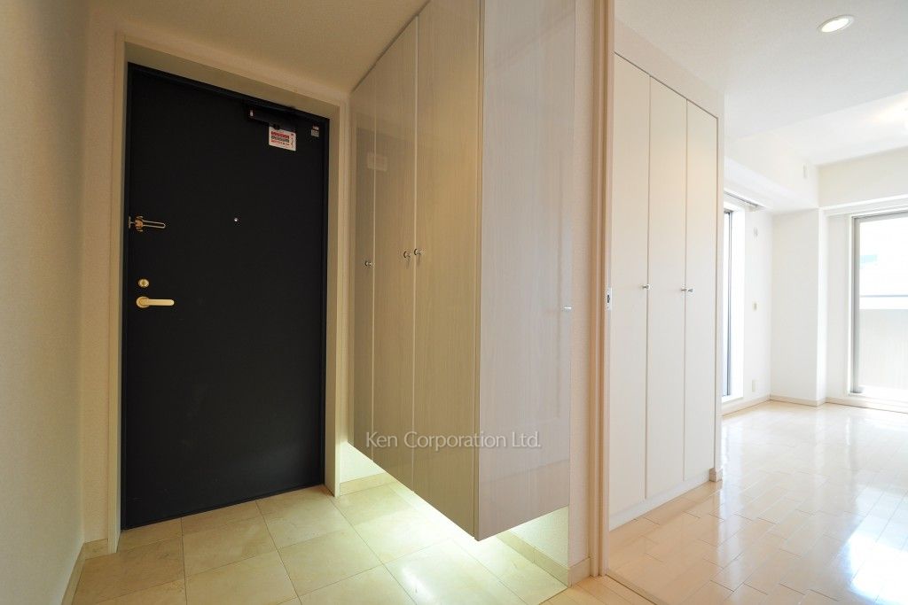 パークアクシス四谷ステージの写真 玄関 ※11階の同じ間取タイプを撮影。仕様が異なることがあります。