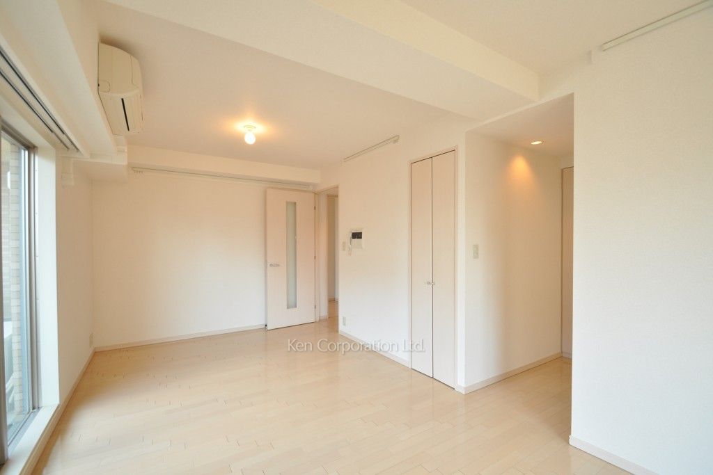 パークアクシス四谷ステージの写真 リビングダイニング ※11階の同じ間取タイプを撮影。仕様が異なることがあります。