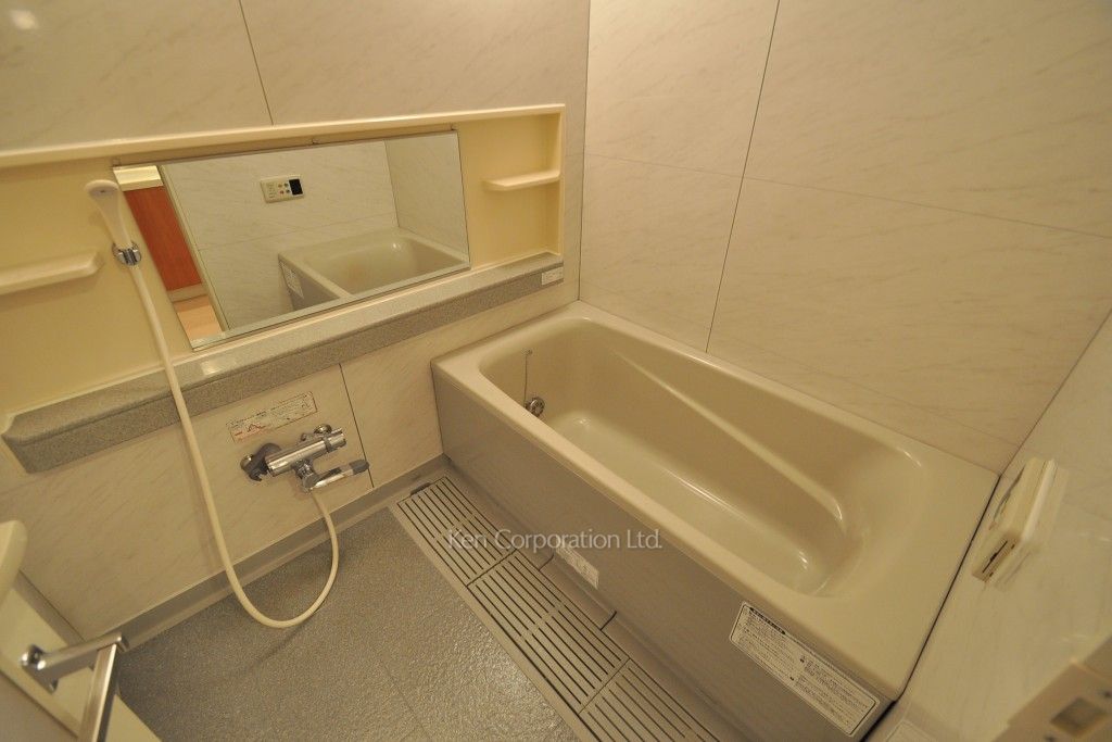 パークアクシス四谷ステージの写真 バスルーム ※11階の同じ間取タイプを撮影。仕様が異なることがあります。