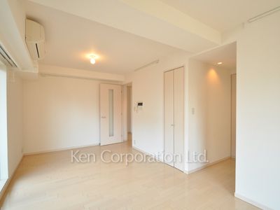 パークアクシス四谷ステージの写真 リビングダイニング ※11階の同じ間取タイプを撮影。仕様が異なることがあります。