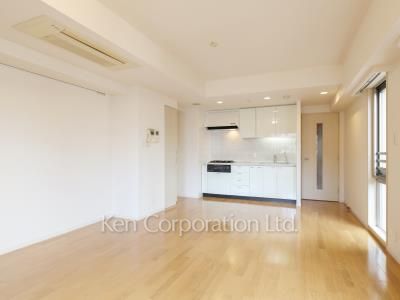 パークアクシス明治神宮前の写真 居室（LDなど）