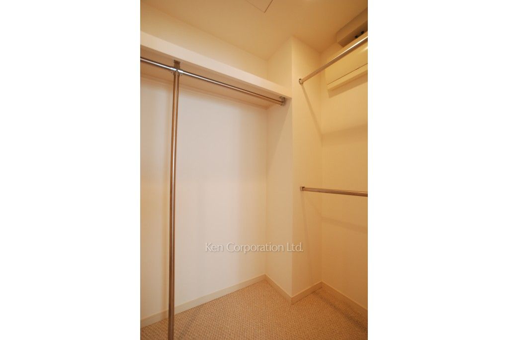 泉ガーデンレジデンスの写真 ウォークインクローゼット ※16階の同じ間取タイプを撮影。仕様が異なることがあります。