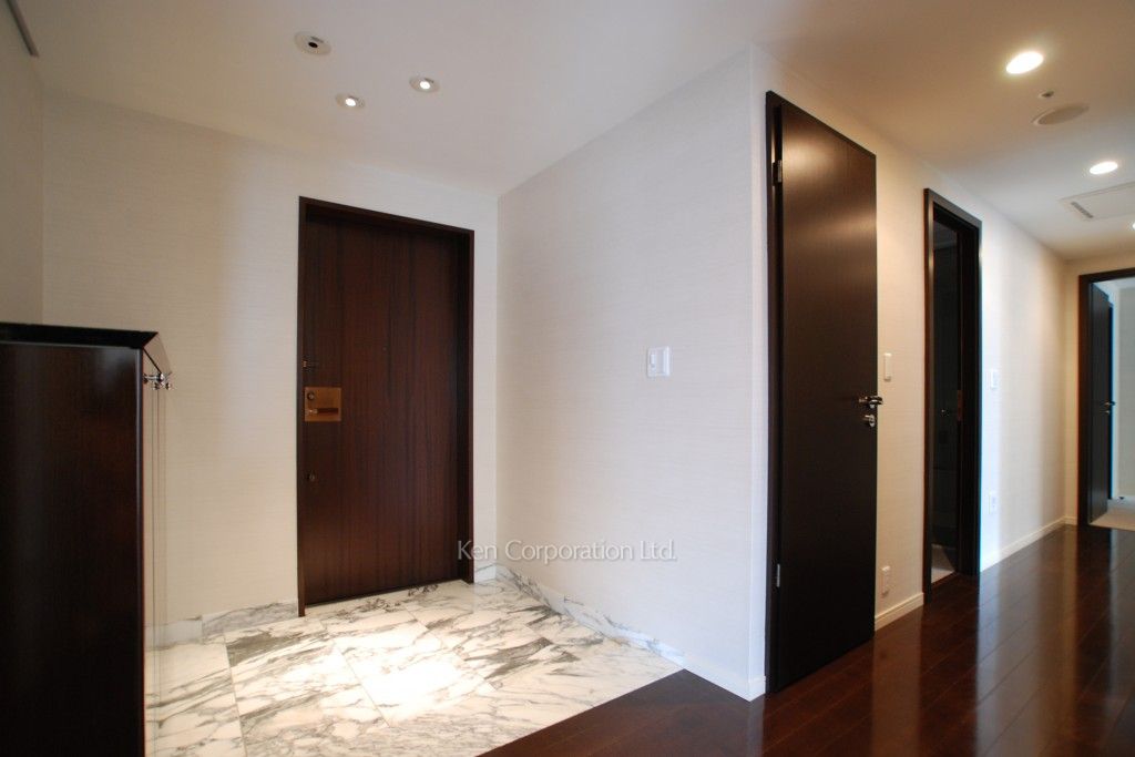 泉ガーデンレジデンスの写真 玄関 ※13階の同じ間取タイプを撮影。仕様が異なることがあります。