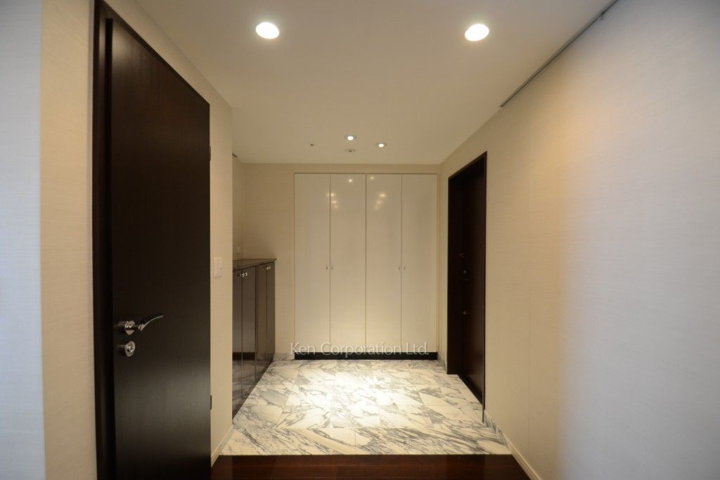 泉ガーデンレジデンスの写真 玄関 ※21階の同じ間取タイプを撮影。仕様が異なることがあります。