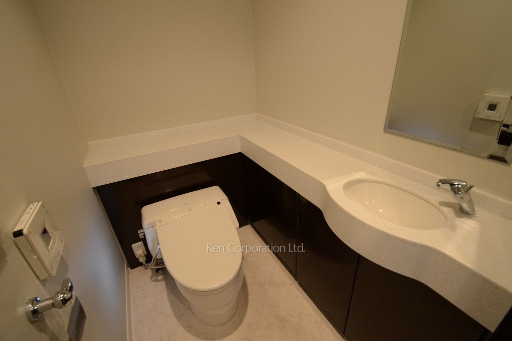 泉ガーデンレジデンスの写真 トイレ ※21階の同じ間取タイプを撮影。仕様が異なることがあります。