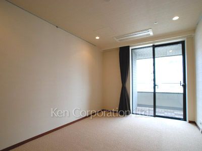 泉ガーデンレジデンスの写真 ベッドルーム ※17階の同じ間取タイプを撮影。仕様が異なることがあります。