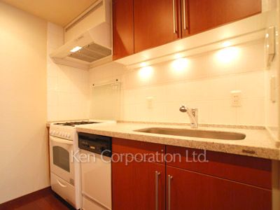 泉ガーデンレジデンスの写真 キッチン ※17階の同じ間取タイプを撮影。仕様が異なることがあります。