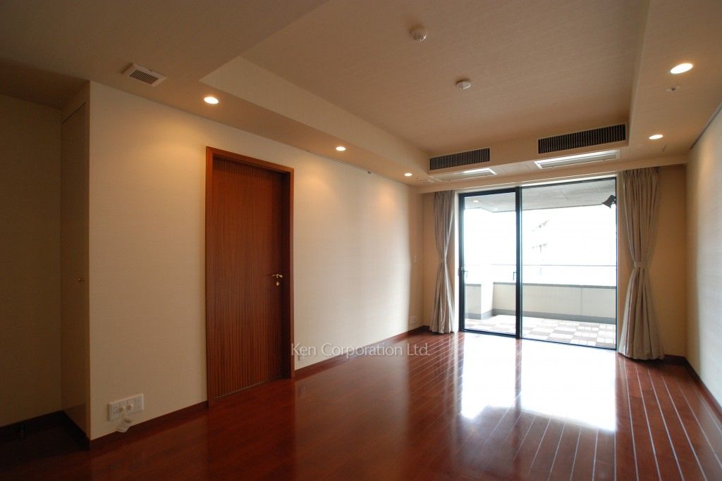 泉ガーデンレジデンスの写真 居室（LDなど） ※17階の同じ間取タイプを撮影。仕様が異なることがあります。