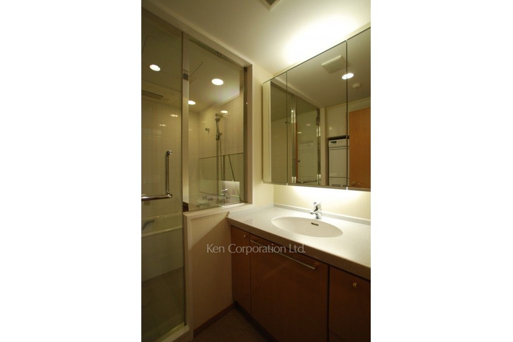 泉ガーデンレジデンスの写真 パウダールーム ※21階の同じ間取タイプを撮影。仕様が異なることがあります。