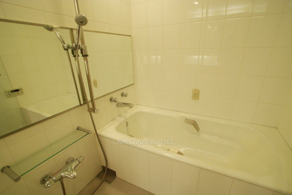 泉ガーデンレジデンスの写真 バスルーム ※21階の同じ間取タイプを撮影。仕様が異なることがあります。