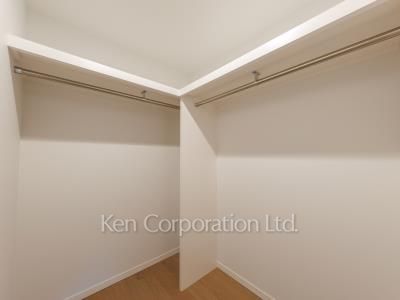 元麻布ヒルズ フォレストタワーの写真 ウォークインクローゼット