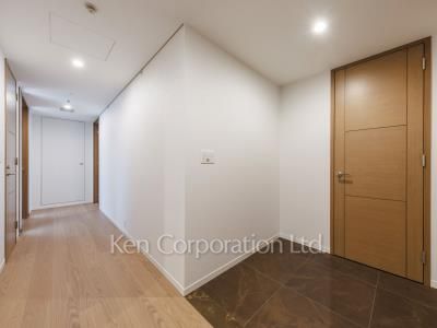 元麻布ヒルズ フォレストタワーの写真 玄関