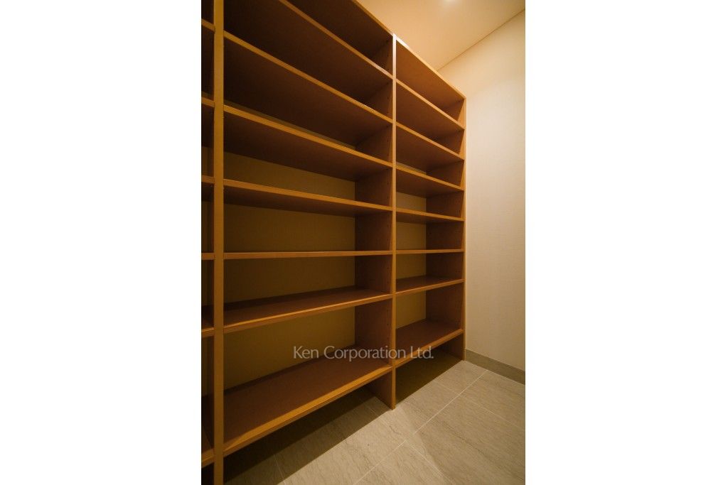 松竹スクエアレジデンスの写真 シューズインクローゼット