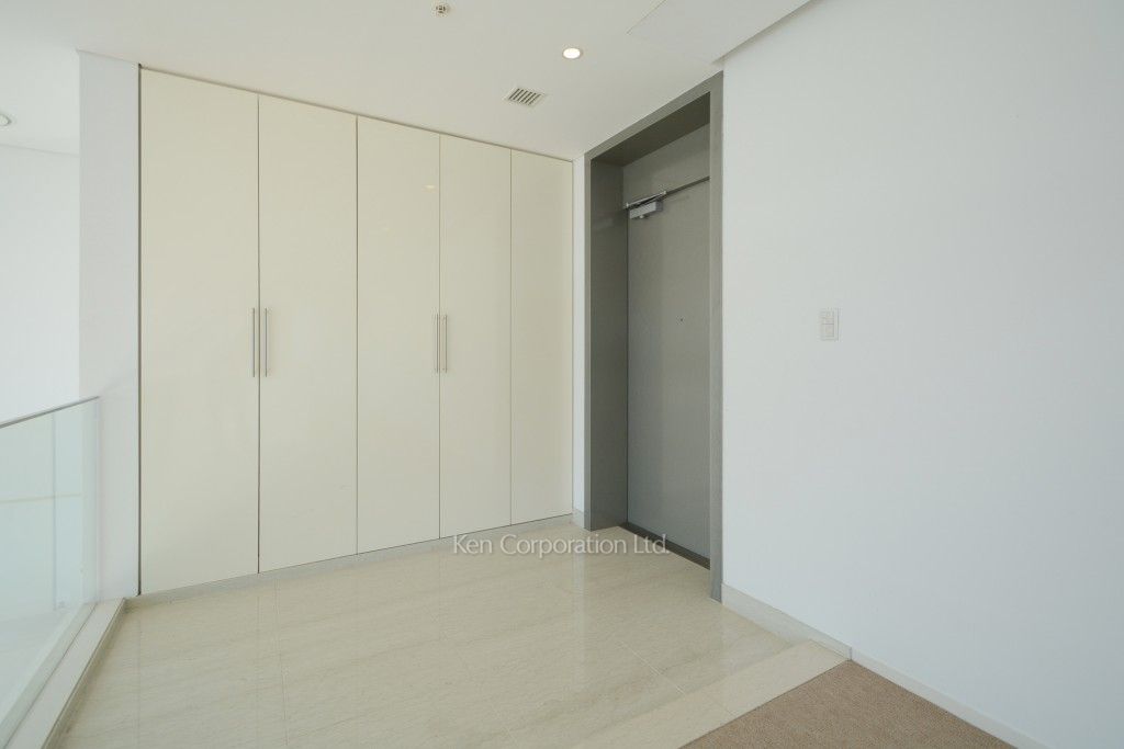 松竹スクエアレジデンスの写真 玄関