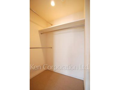 ラ・トゥール神楽坂の写真 ウォークインクローゼット ※3階の同じ間取タイプを撮影。仕様が異なることがあります。