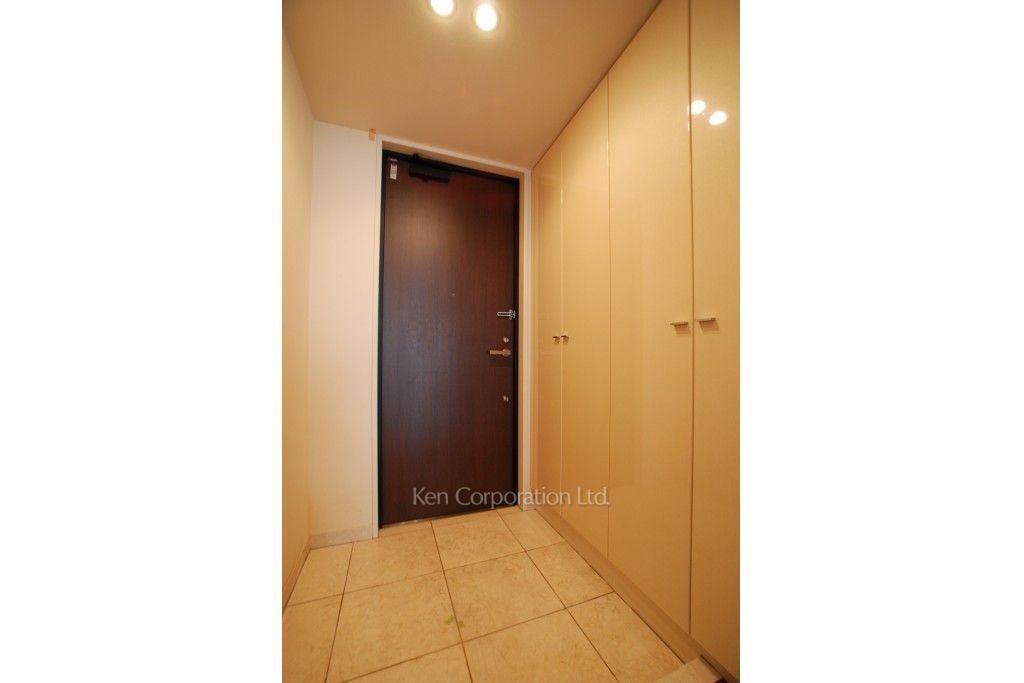 ラ・トゥール神楽坂の写真 玄関 ※3階の同じ間取タイプを撮影。仕様が異なることがあります。