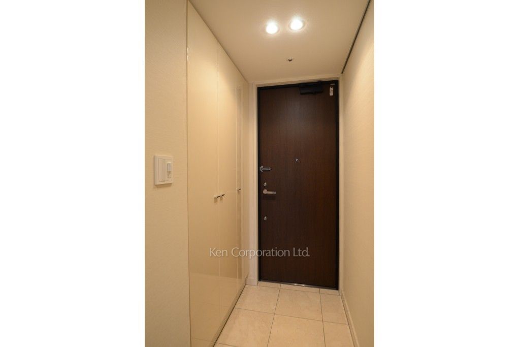 ラ・トゥール神楽坂の写真 玄関 ※12階の同じ間取タイプを撮影。仕様が異なることがあります。