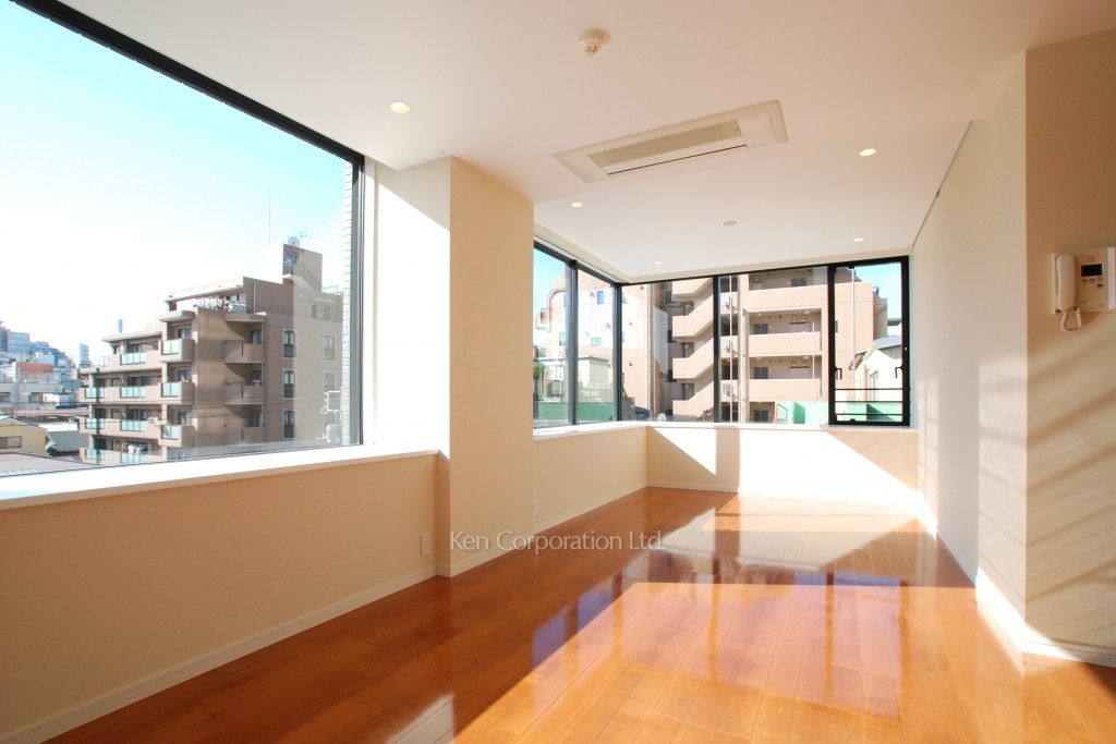 ラ・トゥール神楽坂の写真 居室（LDなど） ※4階の同じ間取タイプを撮影。仕様が異なることがあります。