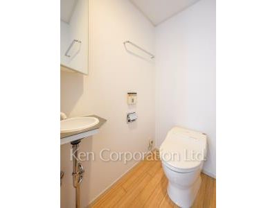 キャビンアリーナ赤坂の写真 トイレ