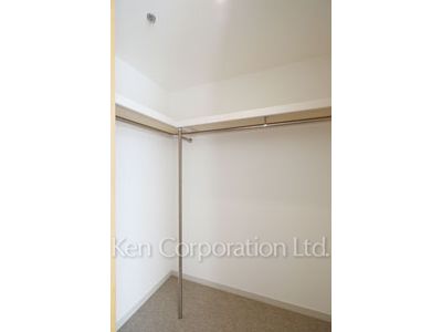 プルデンシャルタワーレジデンスの写真 ウォークインクローゼット ※35階の同じ間取タイプを撮影。仕様が異なることがあります。