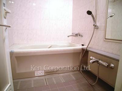 オークコートの写真 バスールーム ※4階の同じ間取タイプを撮影。仕様が異なることがあります。