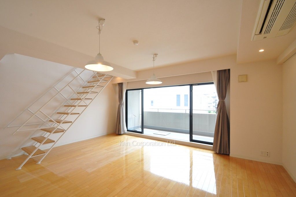 KDX代官山レジデンスの写真 リビングダイニング