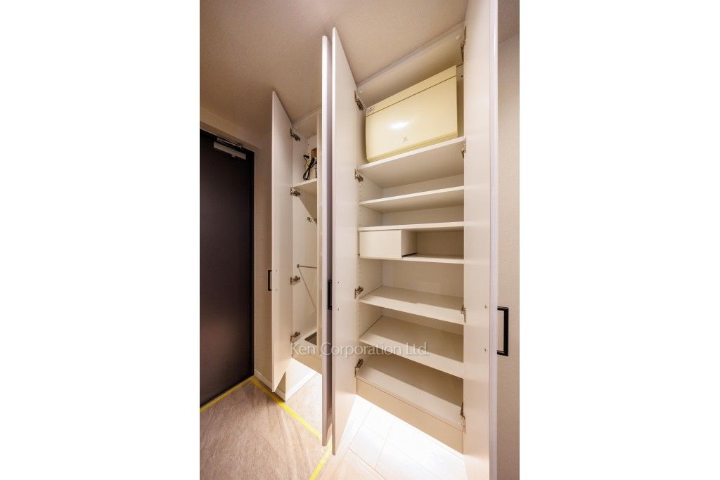 ミリアレジデンス乃木坂の写真 シューズクローゼット