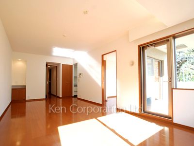 レジディア目白御留山の写真 リビングダイニング