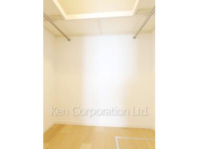 河田町ガーデン クラブフロアの写真 ウォークインクローゼット ※38階の同じ間取タイプを撮影。仕様が異なることがあります。