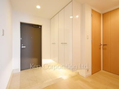 河田町ガーデン クラブフロアの写真 玄関 ※36階の同じ間取タイプを撮影。仕様が異なることがあります。